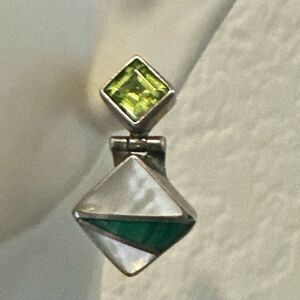 ACLEONI Sterling Silver Peridot, Malachite & Mother of Pearl Drop Earrings